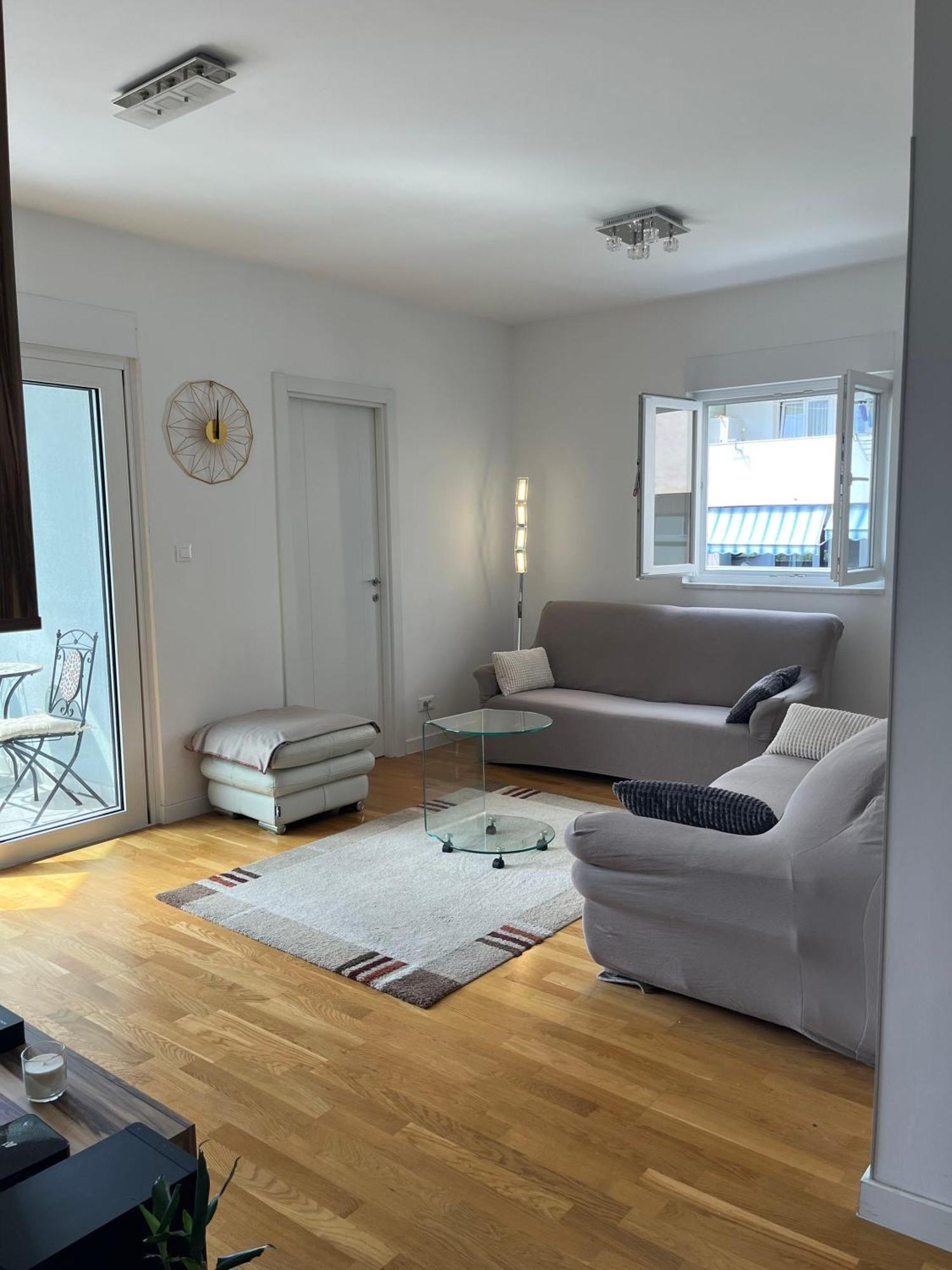 Ivan Apartman